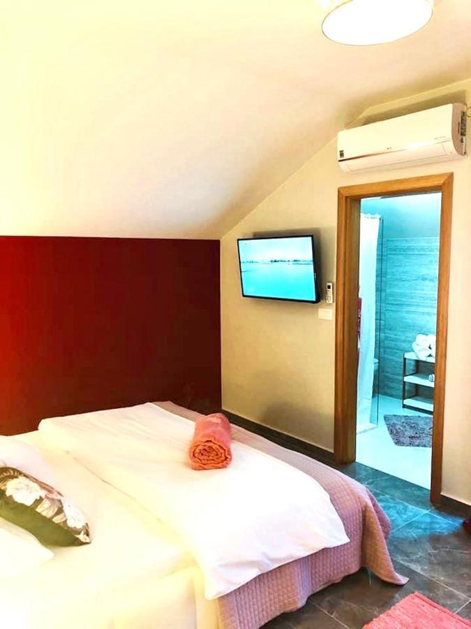 Residence Antiqua Rooms Bibinje Buitenkant foto